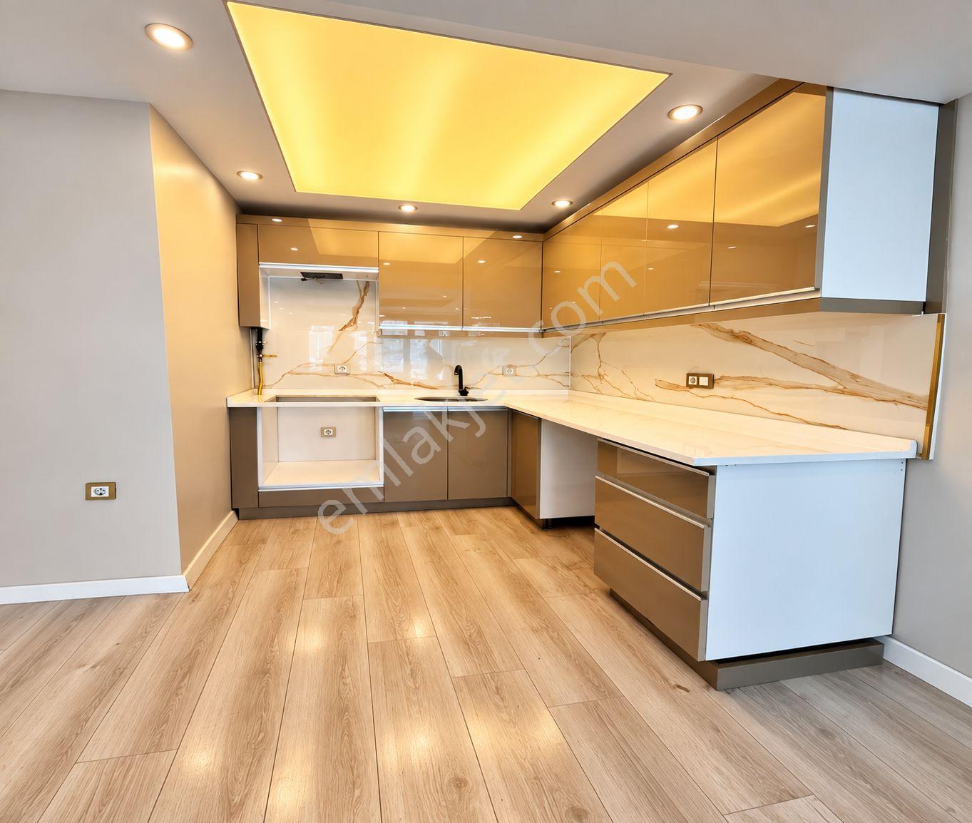 Esenyurt Sultaniye'de Modern Dekorasyonlu Satılık 2+1 Daire — fotoğraf 25