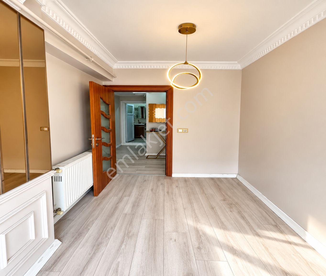 Esenyurt Sultaniye'de Modern Dekorasyonlu Satılık 2+1 Daire — fotoğraf 35