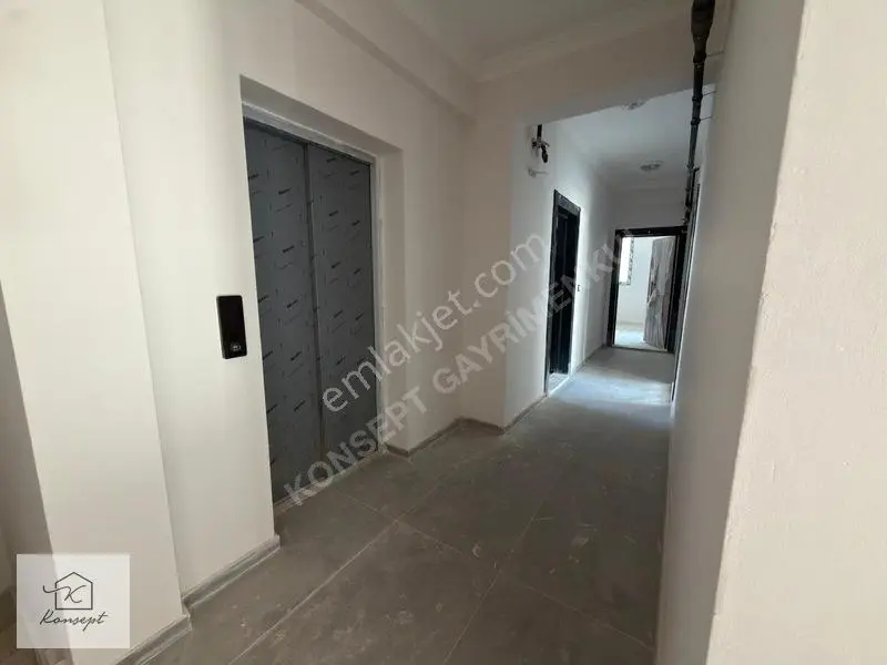 Konsept'den Buca Merkez'de Sıfır Binada Ferah 1+1 Satılık Daire — fotoğraf 5