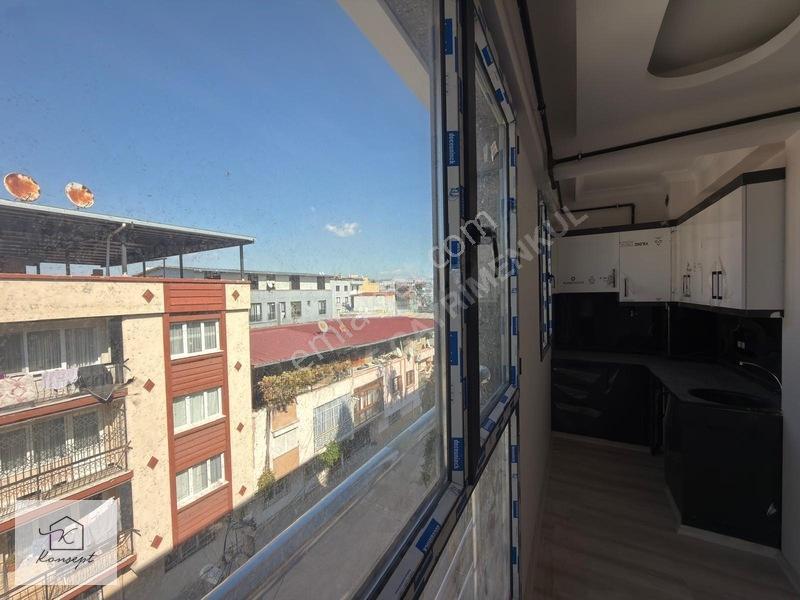 Konsept'den Buca Merkez'de Sıfır Binada Ferah 1+1 Satılık Daire — fotoğraf 15