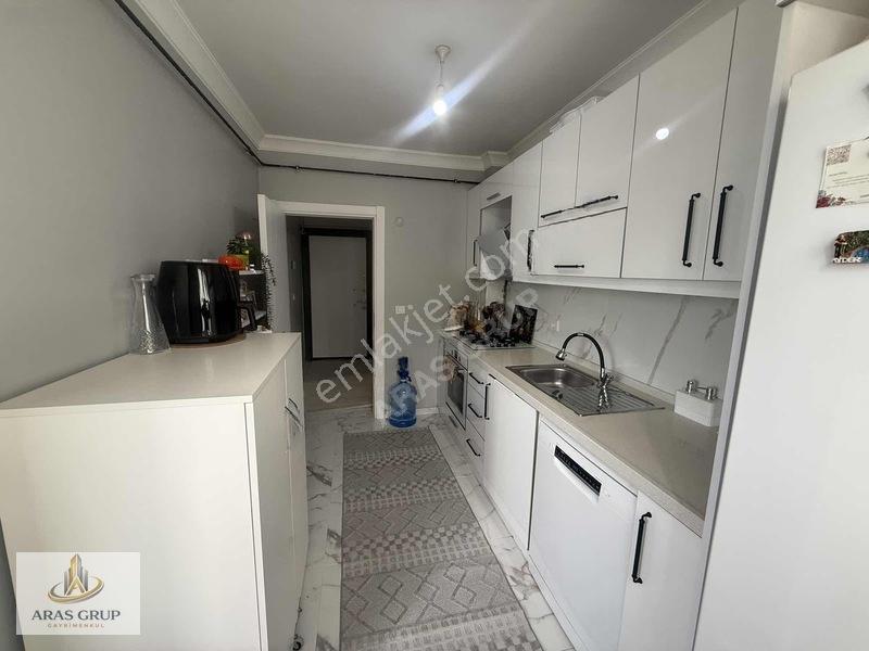 Derya Caddesı Cephelı Satılık Manzaralı Ve Ferah 2 + 1 Arakat — fotoğraf 10
