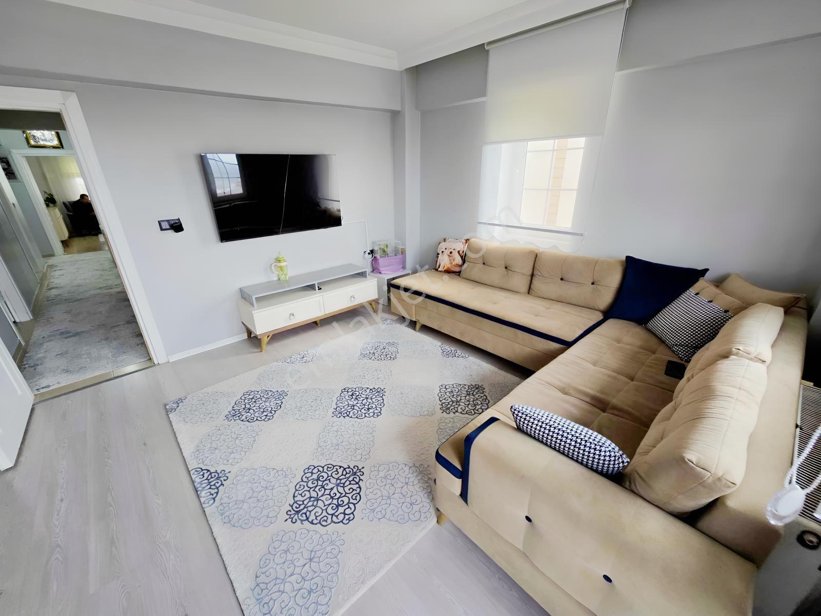 Maltepede Harika Lokasyonda Satılık 3+1 Daire — fotoğraf 19