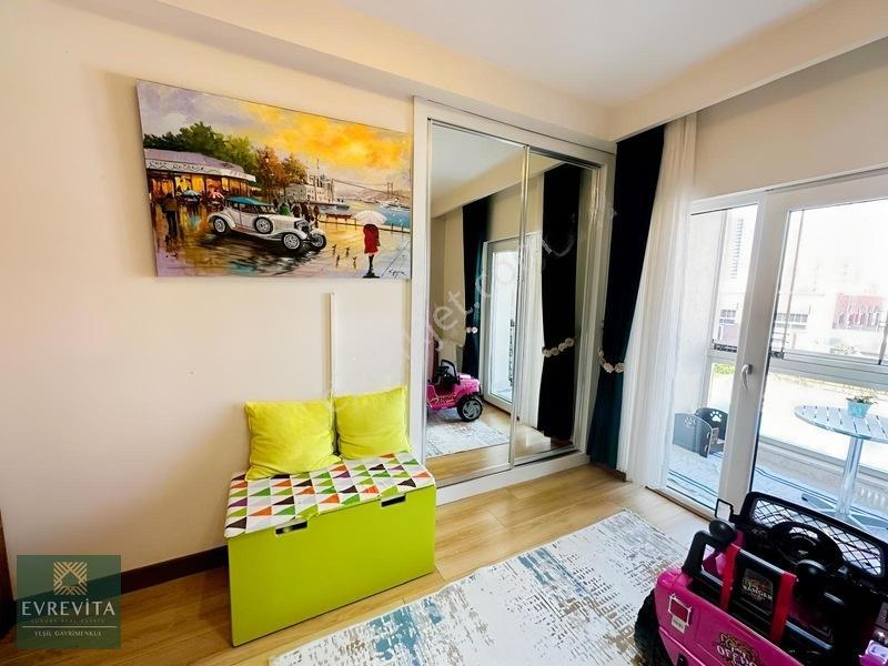 Flora'da Çift Cephe Şerefiyeli Satılık 3+1 — fotoğraf 14