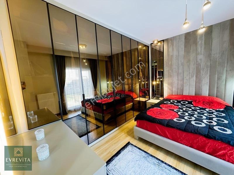 Flora'da Çift Cephe Şerefiyeli Satılık 3+1 — fotoğraf 15