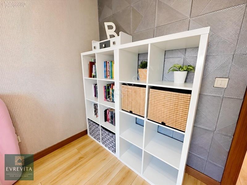 Flora'da Çift Cephe Şerefiyeli Satılık 3+1 — fotoğraf 19