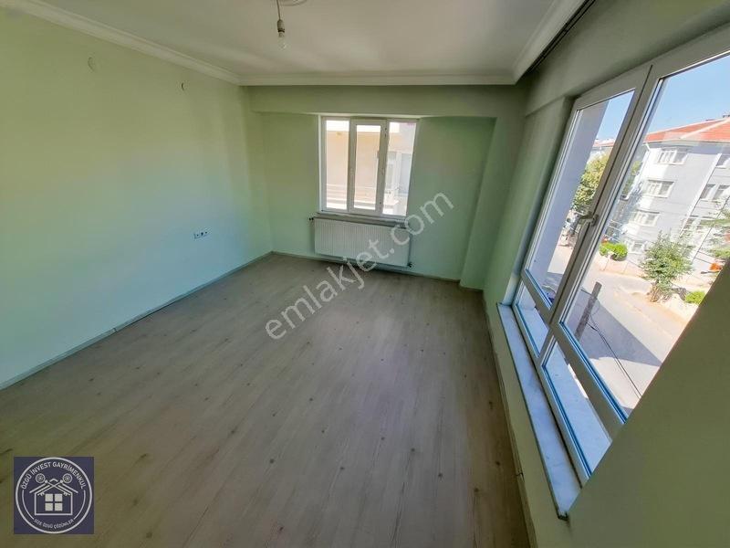 Dumlupınar Mah.cadde Üzeri Satılık 2+1 Daire — fotoğraf 5