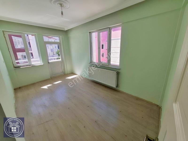 Dumlupınar Mah.cadde Üzeri Satılık 2+1 Daire — fotoğraf 9