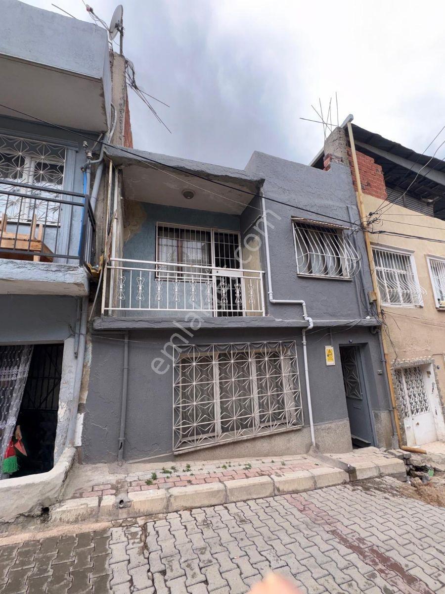 Konak Ferahlıda Fırsat! Satılık 2 Katlı Müstakil Ev — fotoğraf 6