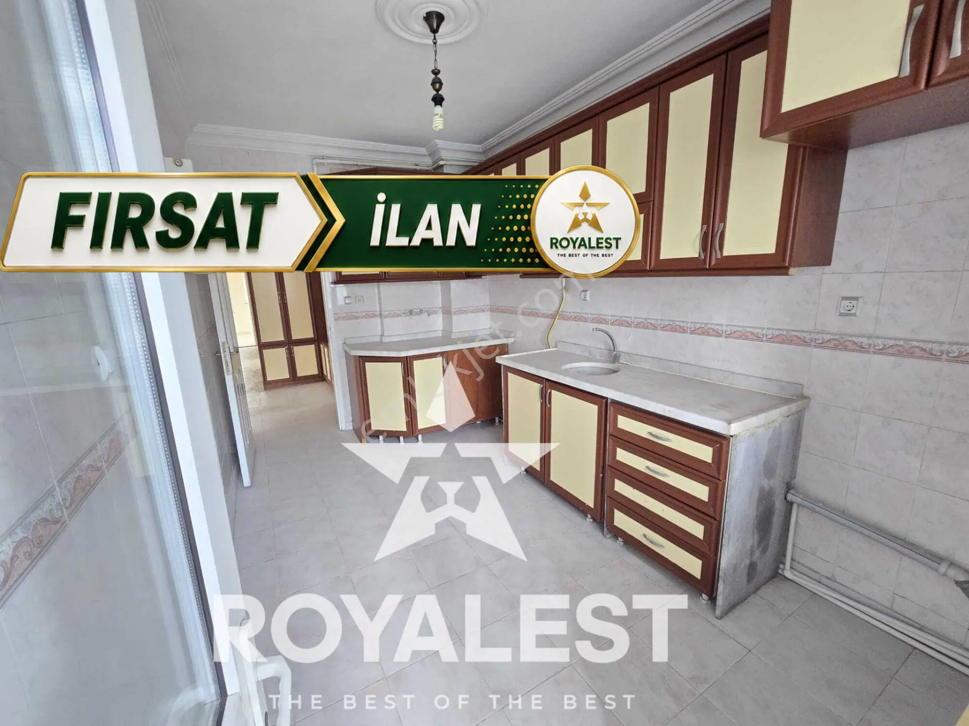Royalest'Ten Karataş Önü Açık Siteiçi Arakat Geniş Ve Ferah 3+1