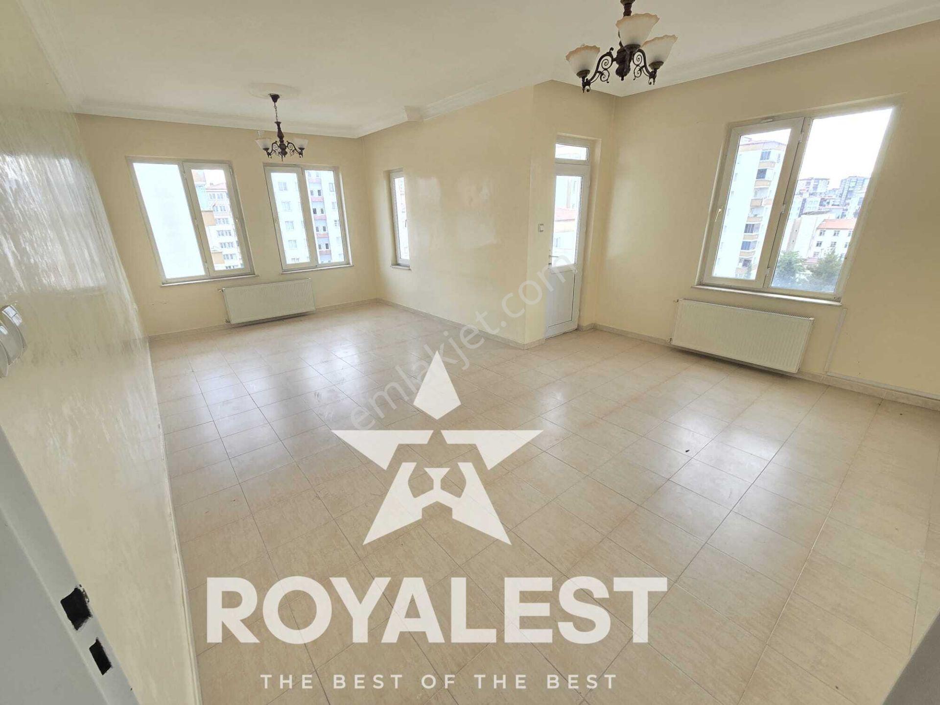 Royalest'ten Karataş Önü Açık Siteiçi Arakat Geniş Ve Ferah 3+1 — fotoğraf 8
