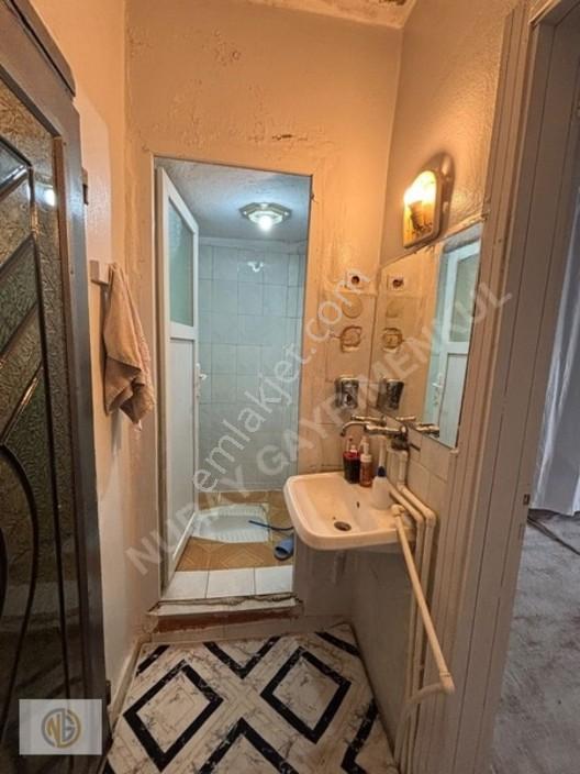 Çıksorutta Satılık 3 Katlı Müstakil Dükkan + 2 Daire + Teras — fotoğraf 3