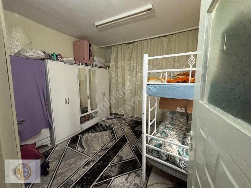 Çıksorutta Satılık 3 Katlı Müstakil Dükkan + 2 Daire + Teras — fotoğraf 12