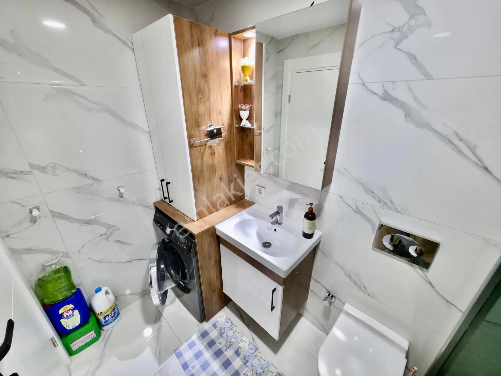 ⭐ay Emlaktan⭐akçay'da Kapalı Balkon Şık Tasarımlı Arakat Ön Cephe Satılık 2+1 Ultra Lüx Daire — fotoğraf 12