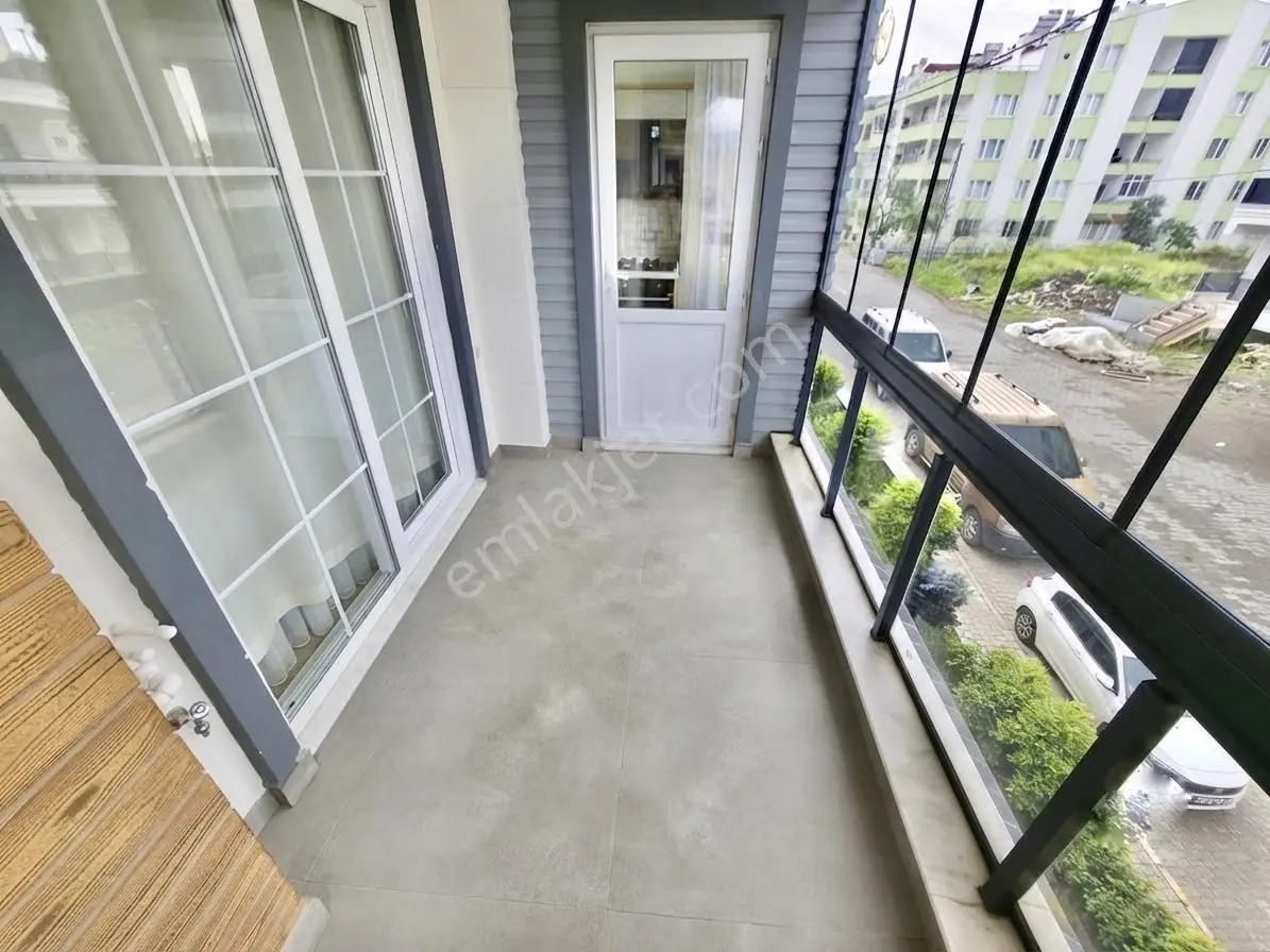 ⭐ay Emlaktan⭐akçay'da Kapalı Balkon Şık Tasarımlı Arakat Ön Cephe Satılık 2+1 Ultra Lüx Daire — fotoğraf 15