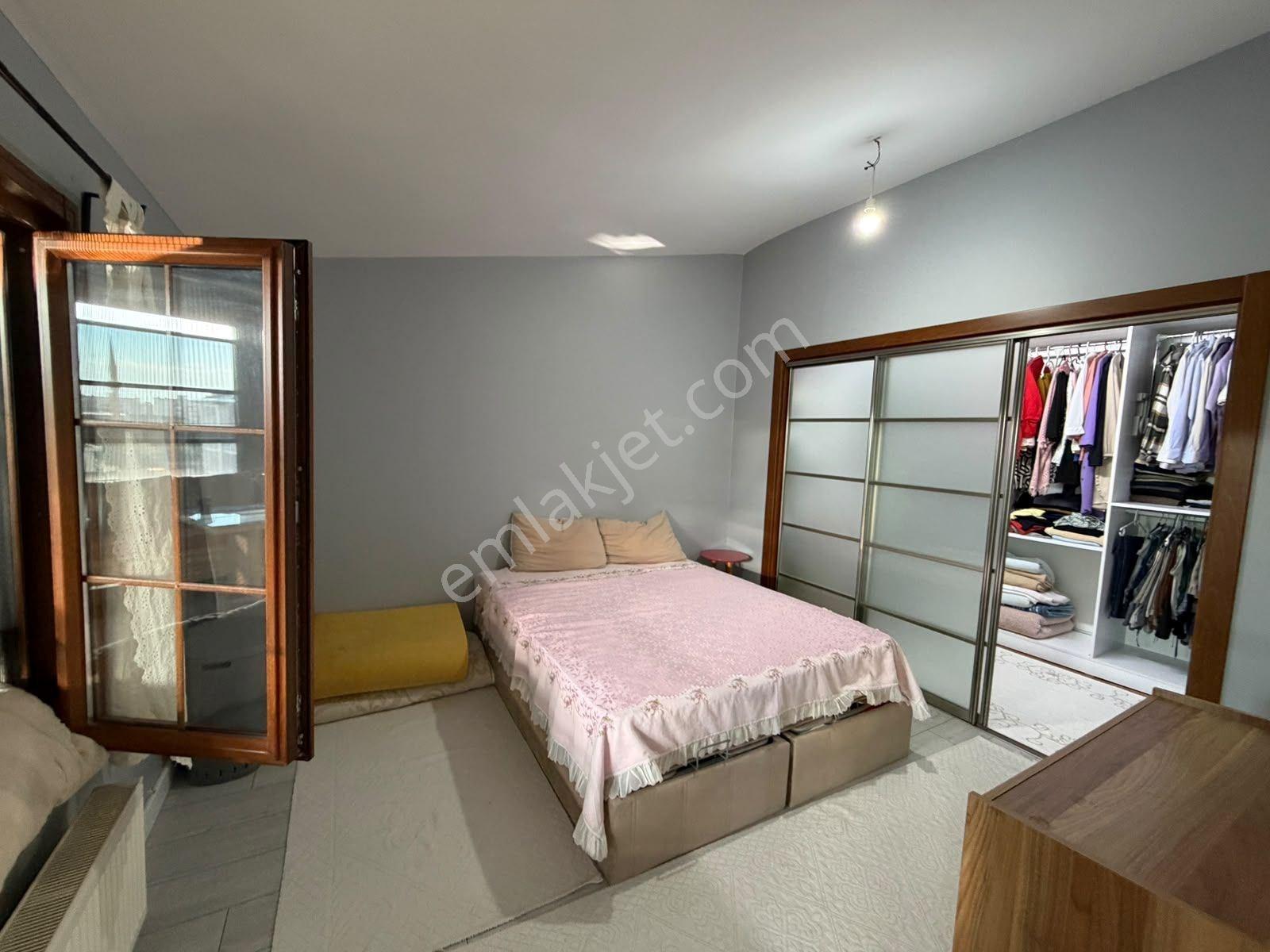 Beylikdüzü Kavaklı Da Merkezi Konumda Marmara Mah.yakın Satılık Dubleks Daire 3+2 200 M2 — fotoğraf 27