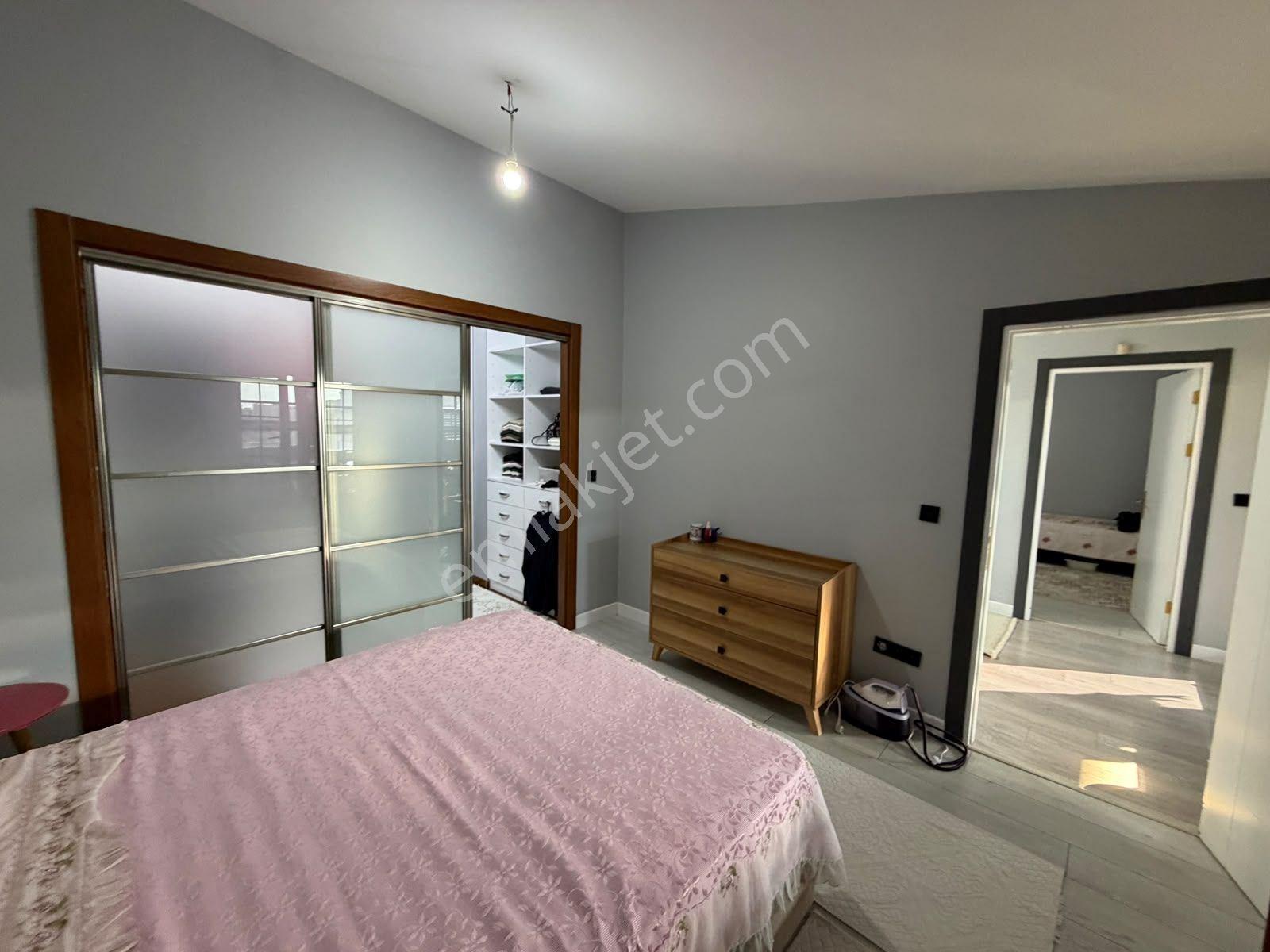 Beylikdüzü Kavaklı Da Merkezi Konumda Marmara Mah.yakın Satılık Dubleks Daire 3+2 200 M2 — fotoğraf 28