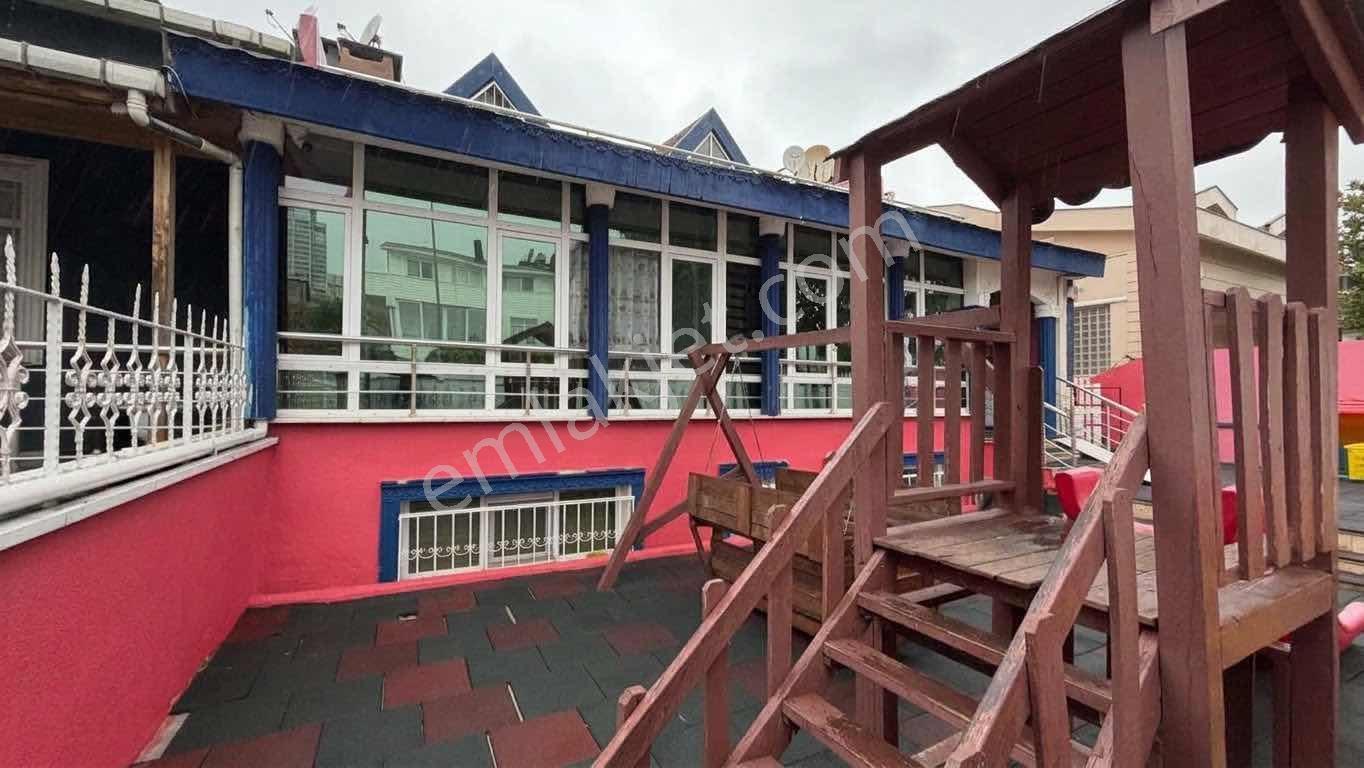 Büyükçekmece Cumhuriyet'te Merkezi Konumda 411m2 Müstakil Villa — fotoğraf 4