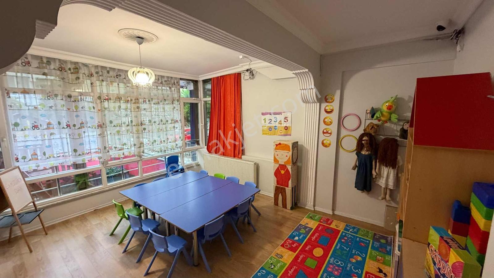 Büyükçekmece Cumhuriyet'te Merkezi Konumda 411m2 Müstakil Villa — fotoğraf 7