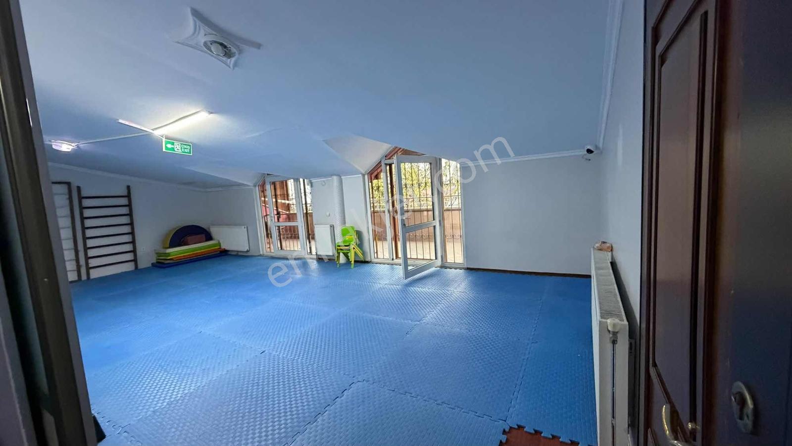 Büyükçekmece Cumhuriyet'te Merkezi Konumda 411m2 Müstakil Villa — fotoğraf 15