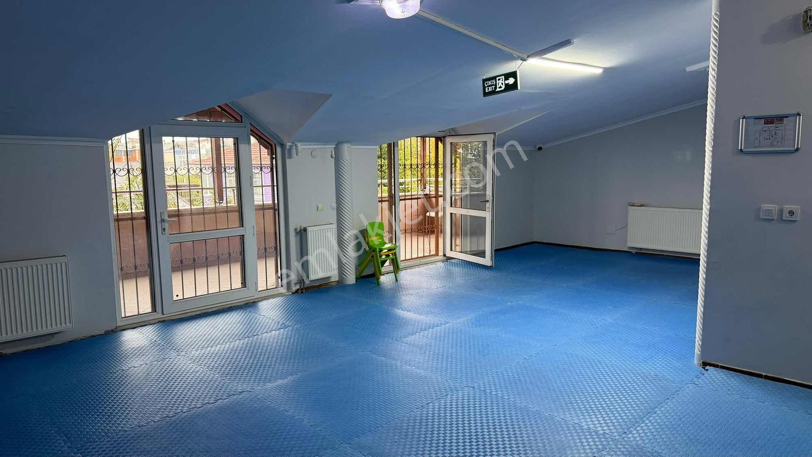 Büyükçekmece Cumhuriyet'te Merkezi Konumda 411m2 Müstakil Villa — fotoğraf 16