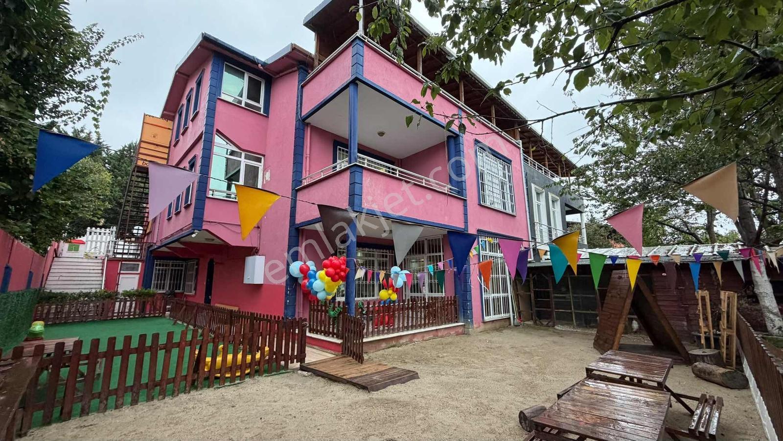 Büyükçekmece Cumhuriyet'te Merkezi Konumda 411m2 Müstakil Villa — fotoğraf 25