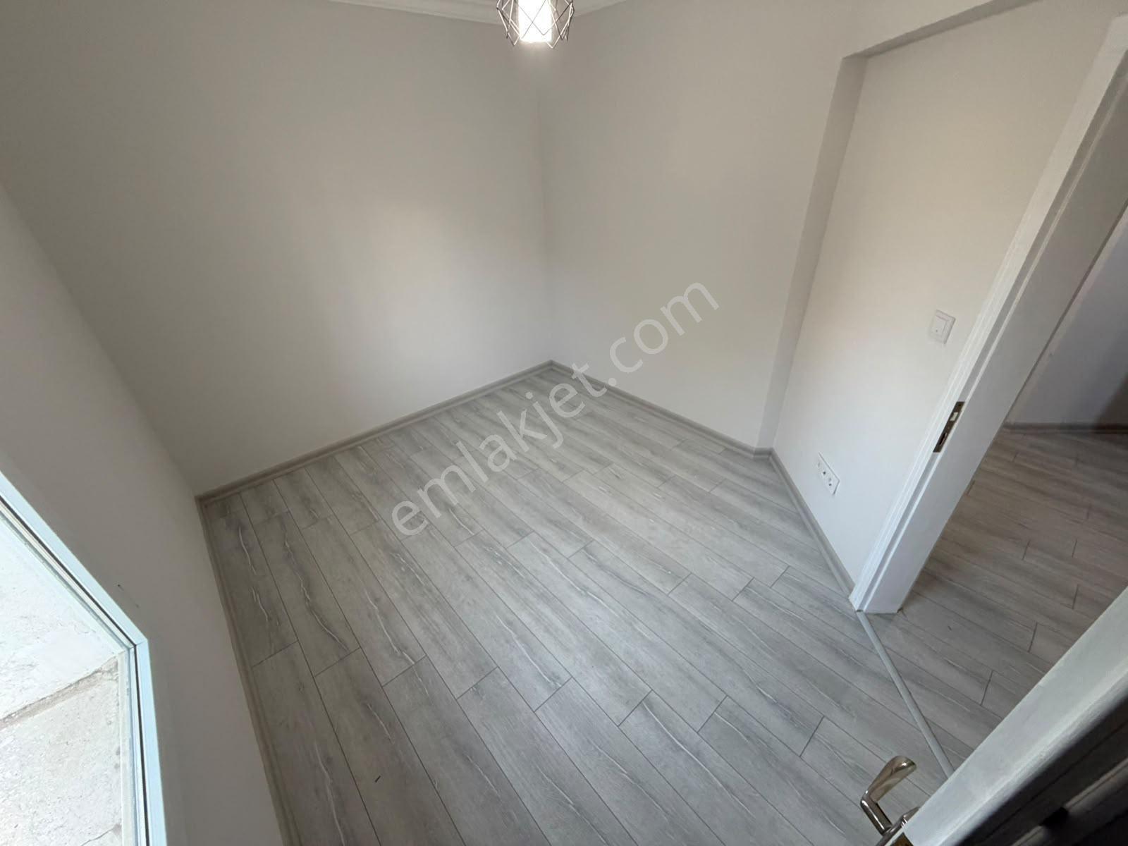 Didim Efeler Mahallesinde 2+1 Havuzlu Acil Satılık Daire — fotoğraf 9