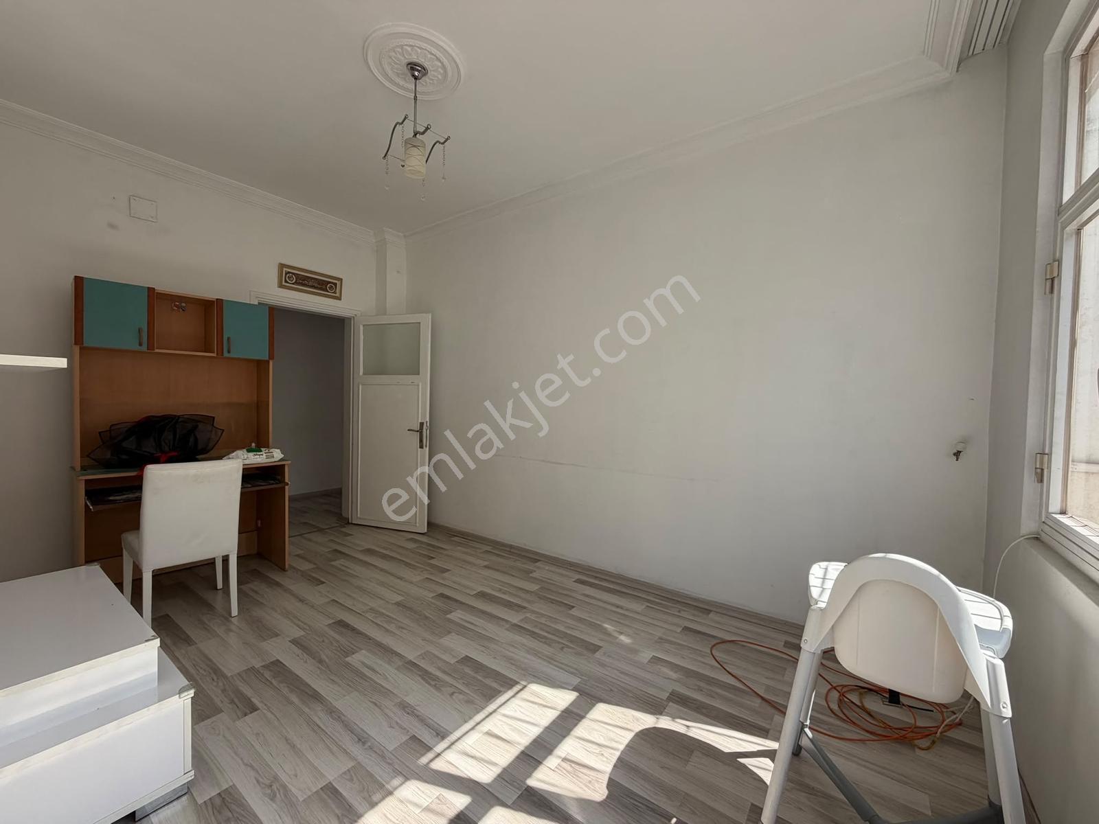Arve'den Sağlık Mh'de Geniş Ve Ferah 3+1 Satılık Daire — fotoğraf 9