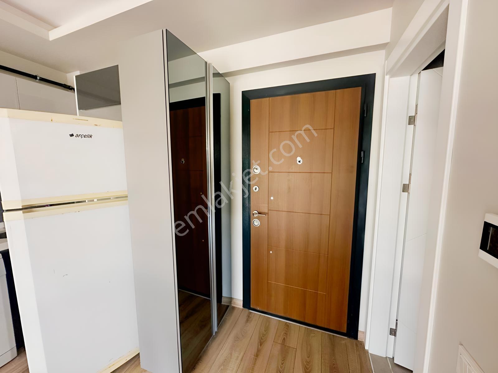 Redstone'dan Kervancı Koru 8'de Full Eşyalı Satılık 1+1 Daire — fotoğraf 2