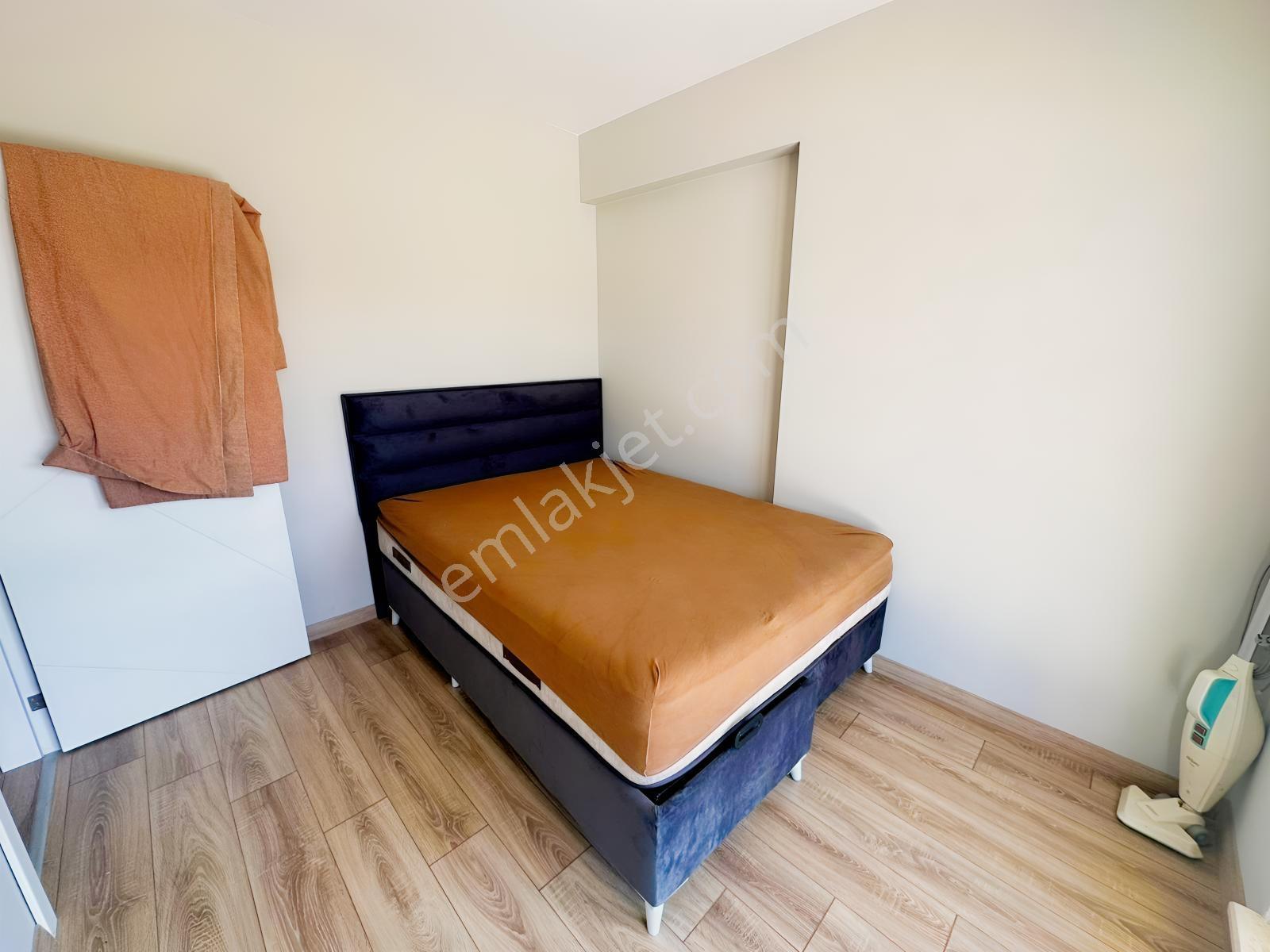 Redstone'dan Kervancı Koru 8'de Full Eşyalı Satılık 1+1 Daire — fotoğraf 5