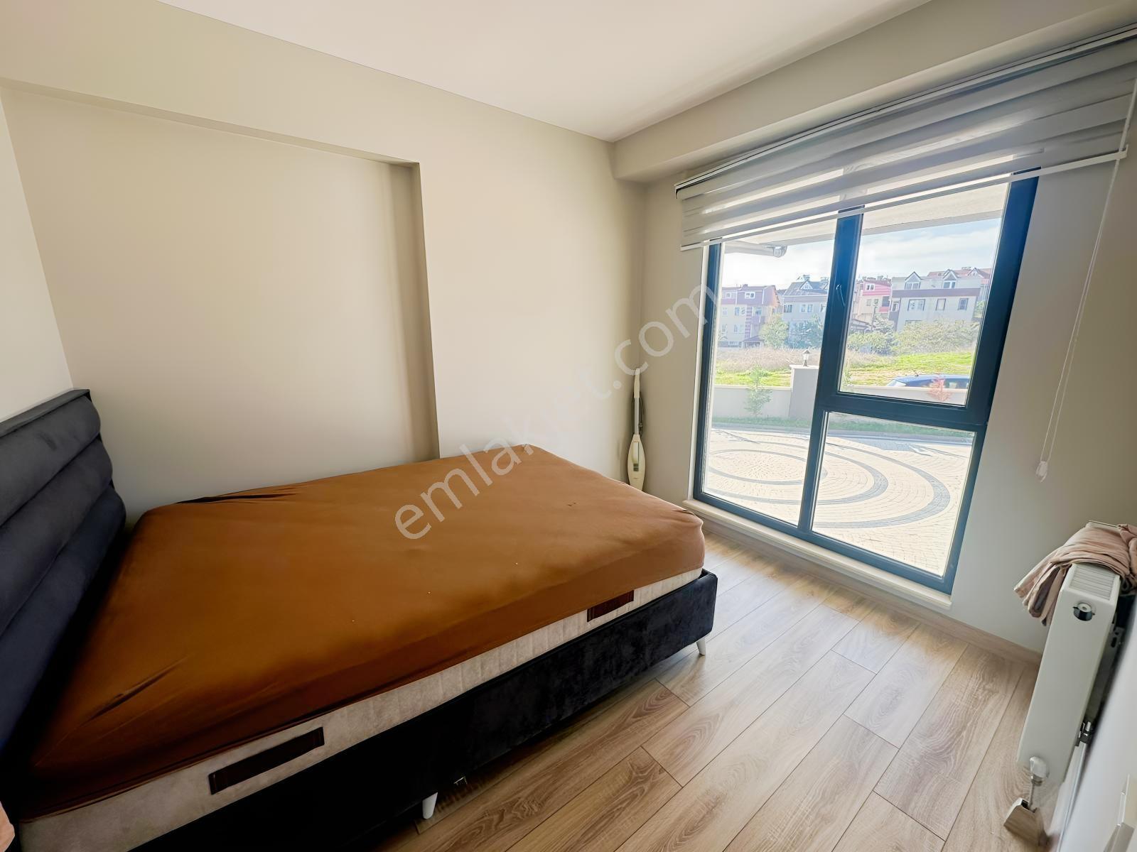 Redstone'dan Kervancı Koru 8'de Full Eşyalı Satılık 1+1 Daire — fotoğraf 6