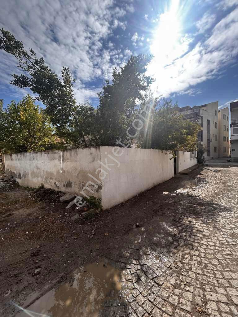 Çandarlı Merkezde, Denize 2 Dakika Mesafede, Bahçeli 2+1 Müstakil Ev — fotoğraf 14
