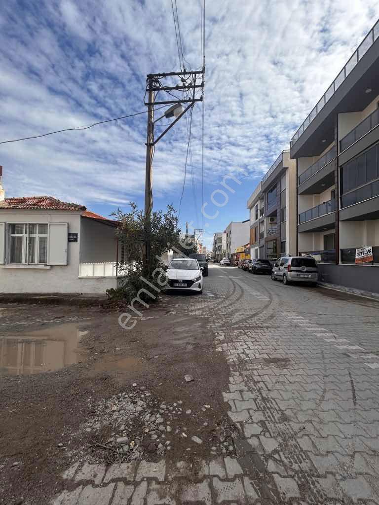 Çandarlı Merkezde, Denize 2 Dakika Mesafede, Bahçeli 2+1 Müstakil Ev — fotoğraf 15