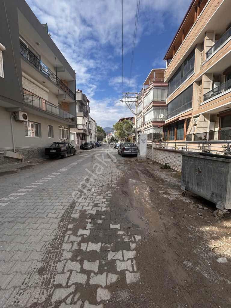 Çandarlı Merkezde, Denize 2 Dakika Mesafede, Bahçeli 2+1 Müstakil Ev — fotoğraf 17
