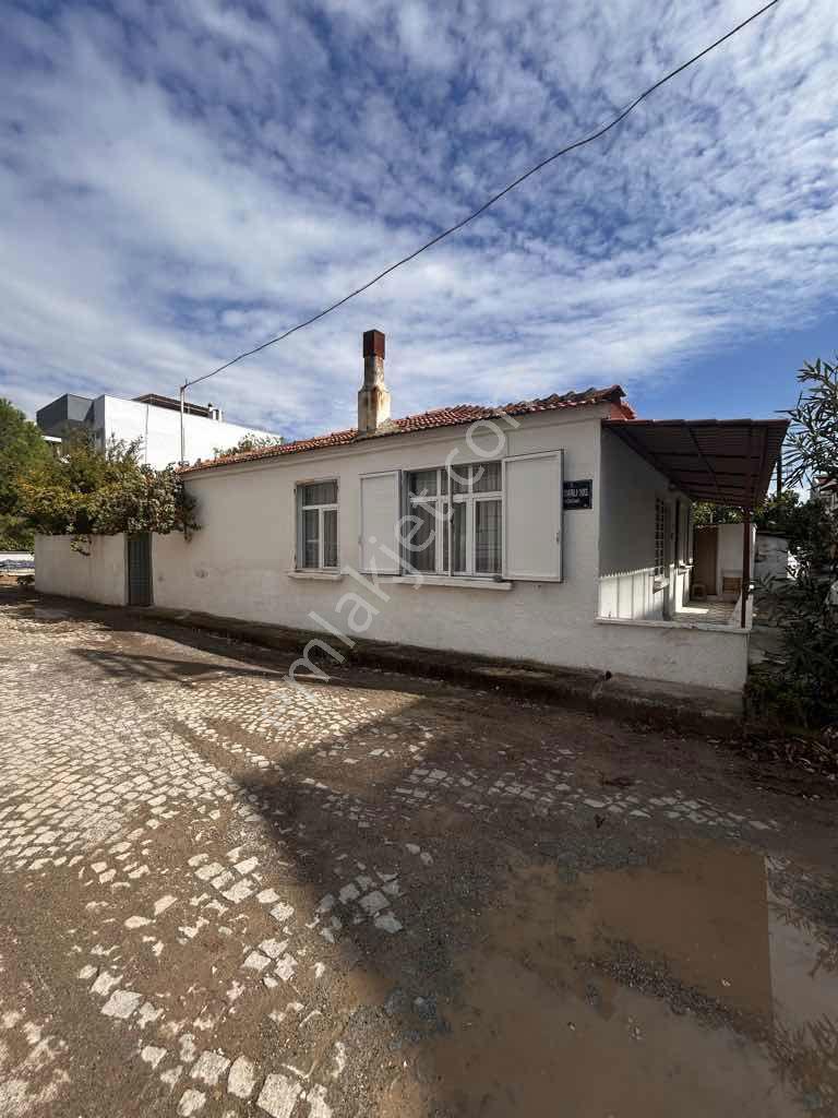 Çandarlı Merkezde, Denize 2 Dakika Mesafede, Bahçeli 2+1 Müstakil Ev — fotoğraf 18