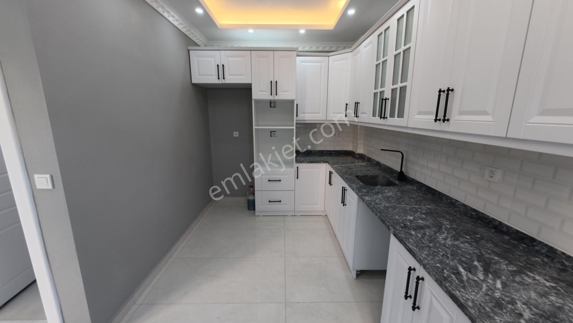 Sakarya Kocaali De Havuzlu Ayrı Mutfak Müstakil 4+1 — fotoğraf 21