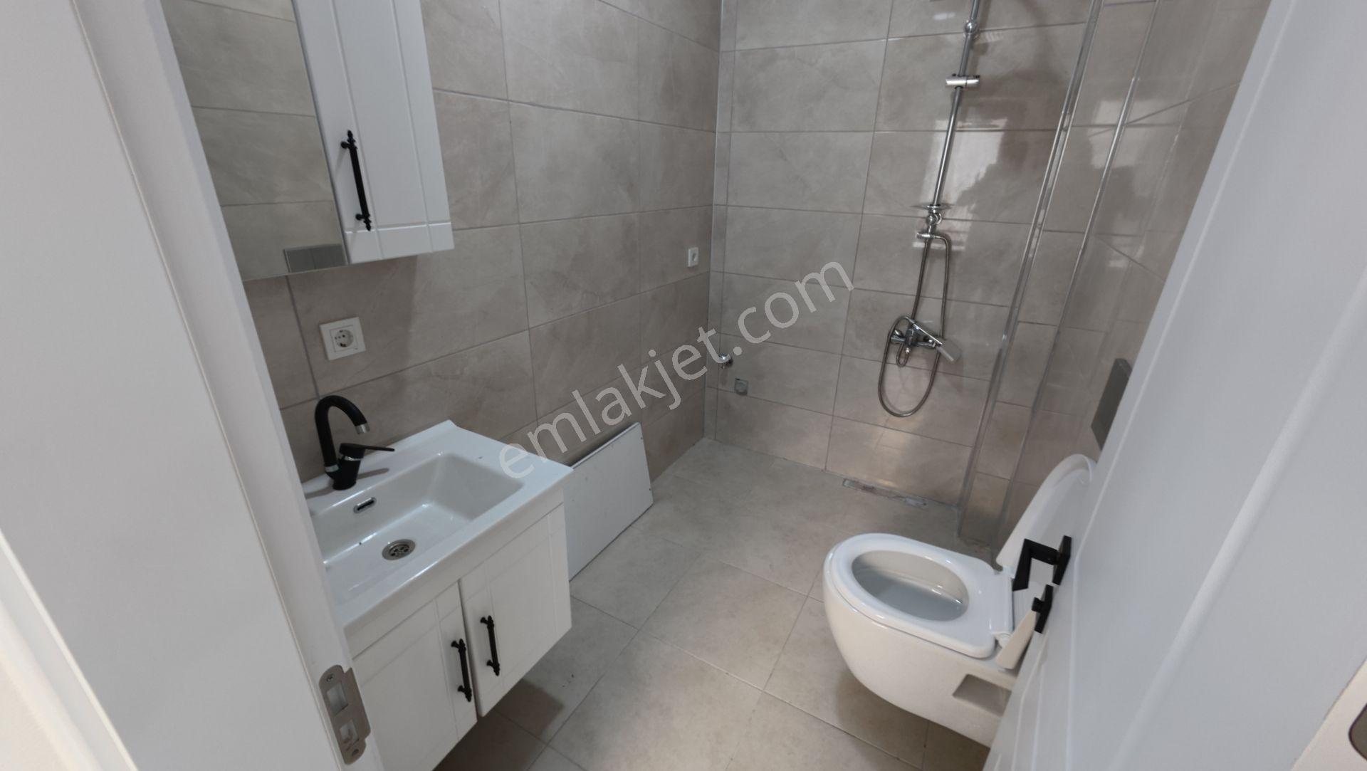 Sakarya Kocaali De Havuzlu Ayrı Mutfak Müstakil 4+1 — fotoğraf 28