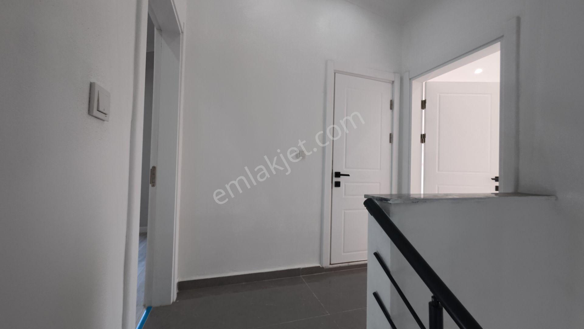 Sakarya Kocaali De Havuzlu Ayrı Mutfak Müstakil 4+1 — fotoğraf 29