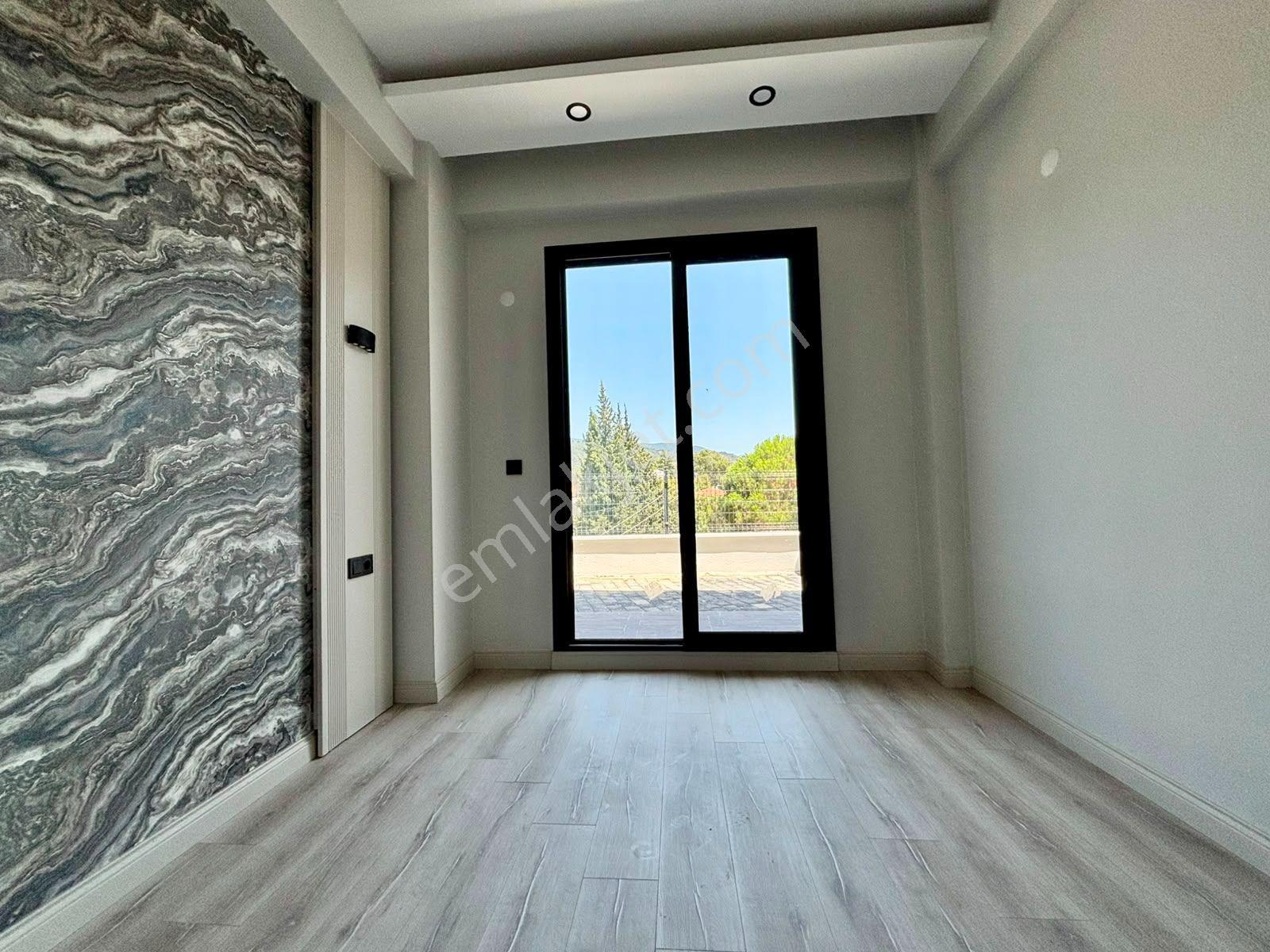 ꧁ay Emlaktan꧂güre'de Kazdağları Eteklerinde Bahçe Kullanımlı Müstakil Tadında Satılık 1+1 Şık Daire — fotoğraf 17
