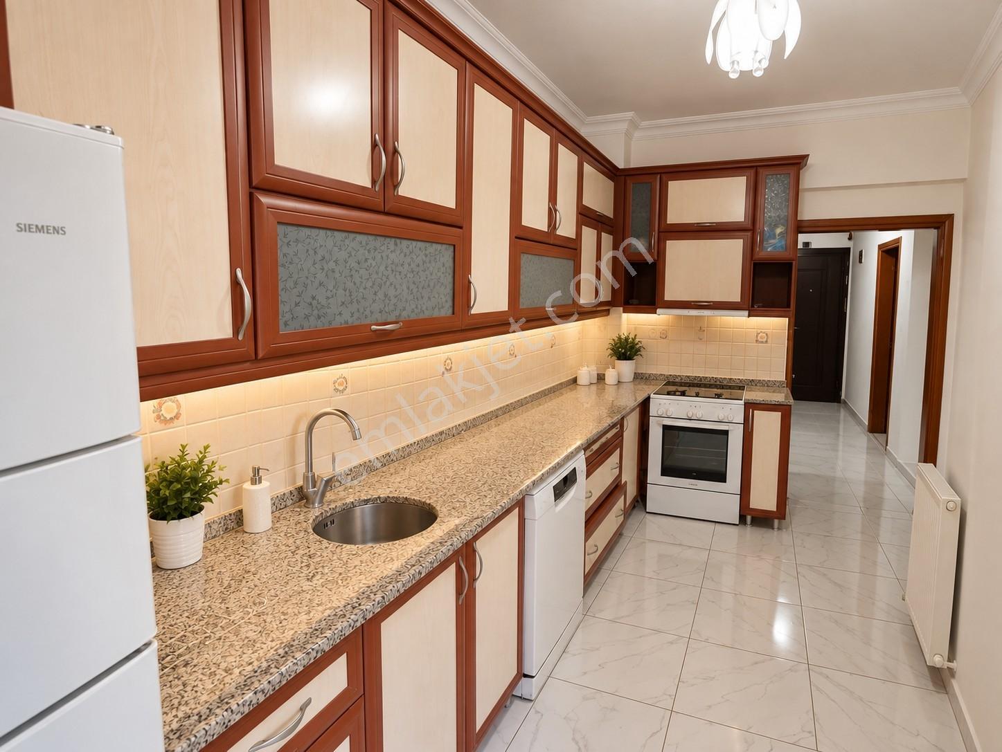 Antalya Dutlubahçede Satılık 3+1 Fırsat Daire — fotoğraf 9