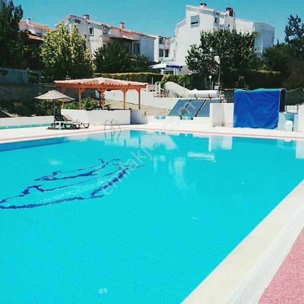 Çeşme Çiftlikköy Serakent Sitesinde Satılık Tripleks 3+1 Villa — fotoğraf 30