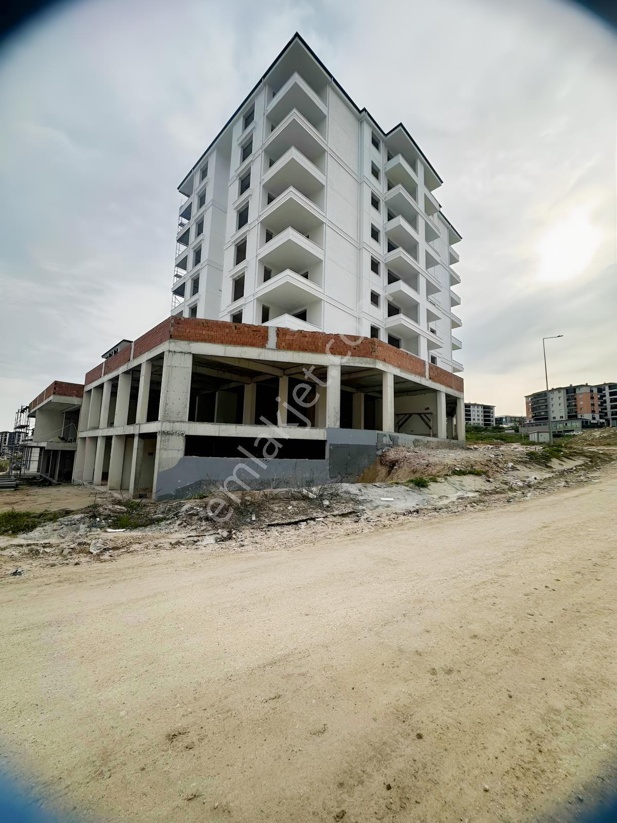 Buluruzdan Edirne Cumhuriyet Mahallesinde Satılık 3+1 Daire — fotoğraf 2