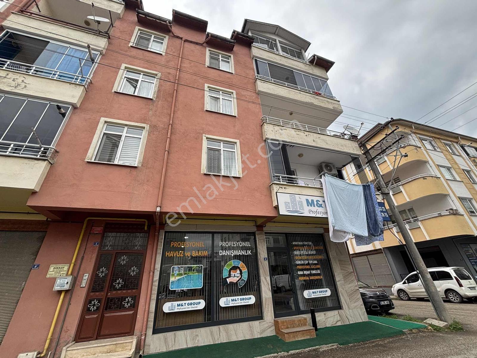 Mabel'Den-Cumhuriyet Mah.Dörtyol Kavşakta Geniş 3+1 Satılık