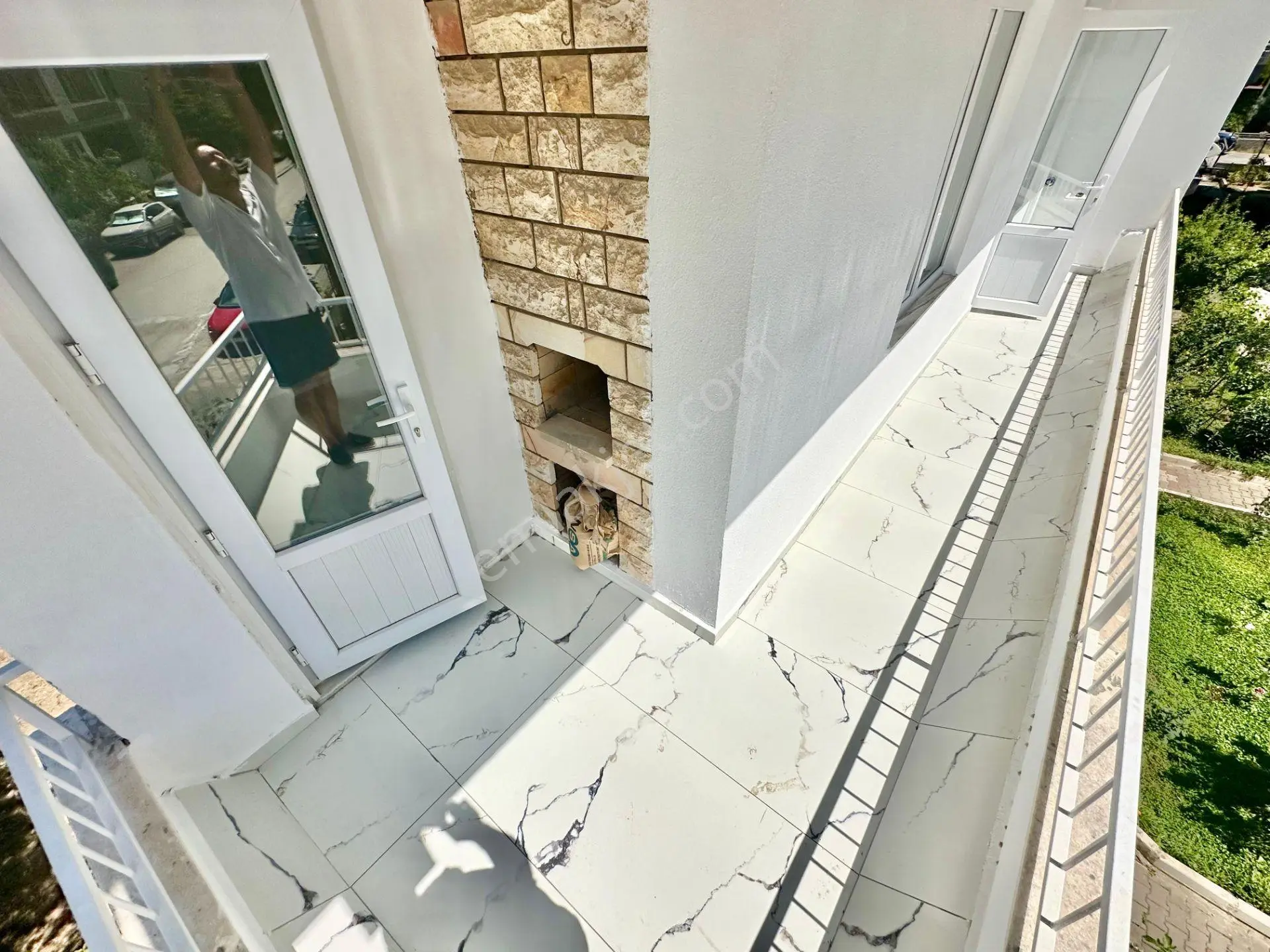 ꧁ay Emlak'tan꧂ Akçay'da Denze 400 Mt Şık Tasarımlı Ayrı Mutfaklı Ön Cephe Satılık 2+1 Geniş Daire — fotoğraf 17