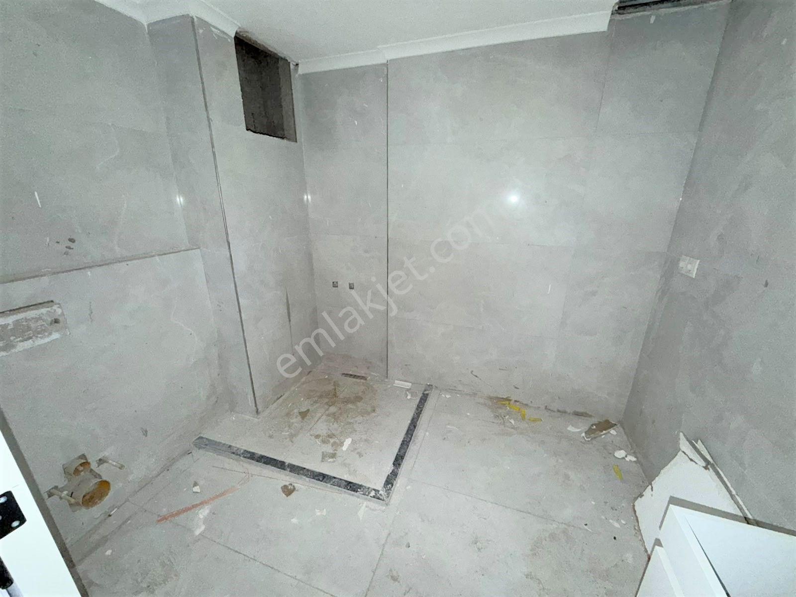 Devlet Hastanesi Yakını K.otoparklı 2+1 Sıfır Satılık Daire — fotoğraf 6
