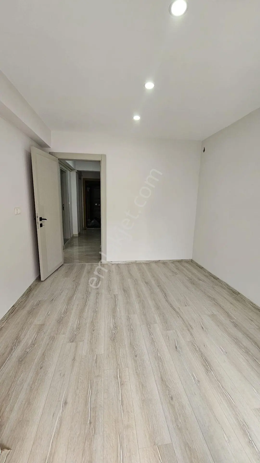 Yuvam Gayrimenkul'den Salihli Namık Kemalmah. Satılık 2+1 Daire — fotoğraf 13