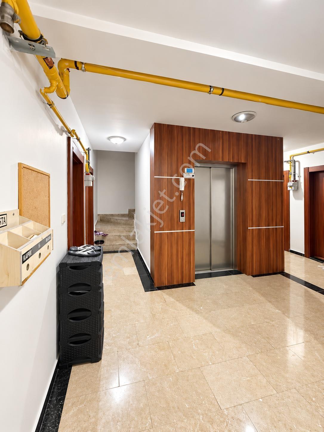 Remax Palm'den Akkent Mah.'de 2+1 Amerikan Mutfak Satılık — fotoğraf 4