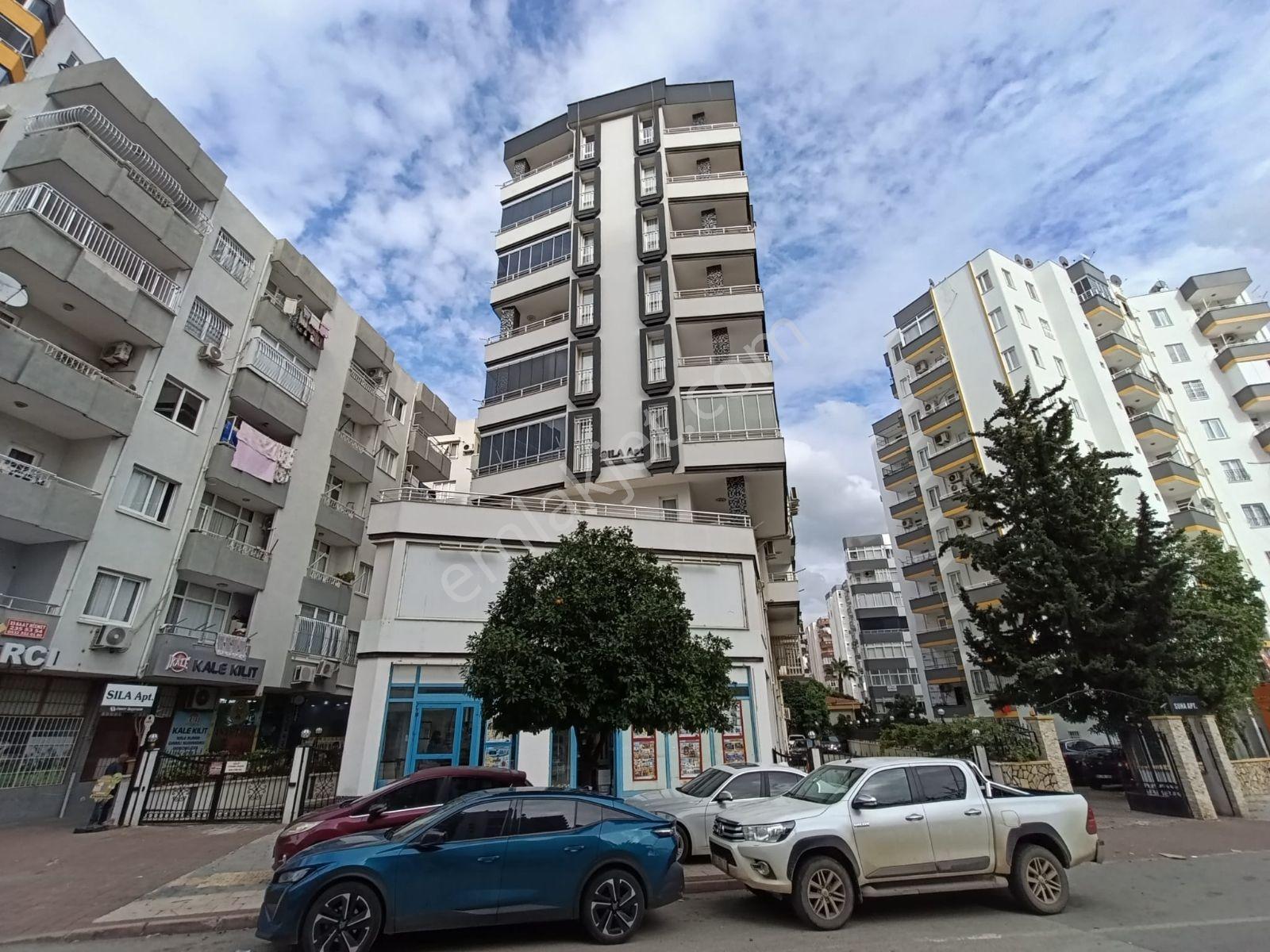 Kenan Evren De Ömer Bayram İnşaat Yapımı 4+1 Satilik Lüks Daire