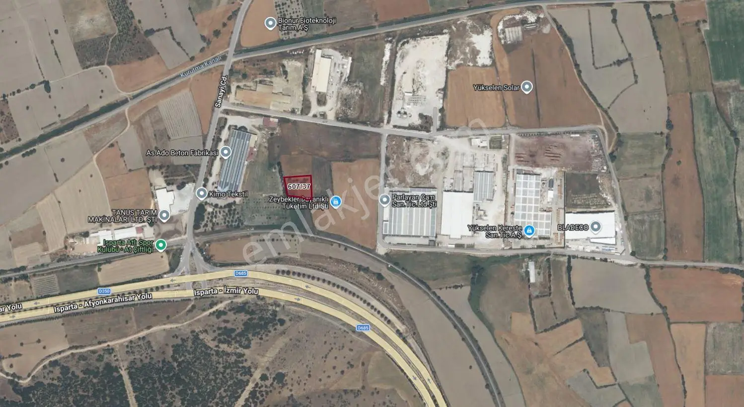 Isparta Gönen Cami Mahallesin'de 1.920m2 Satılık Tarla — fotoğraf 2