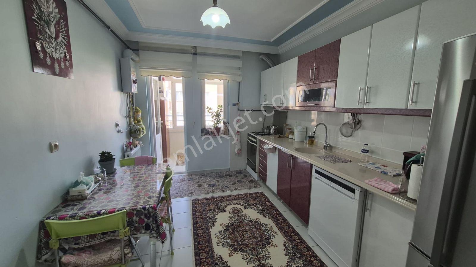 Full Yapılı Satılık İldem C Dairesi