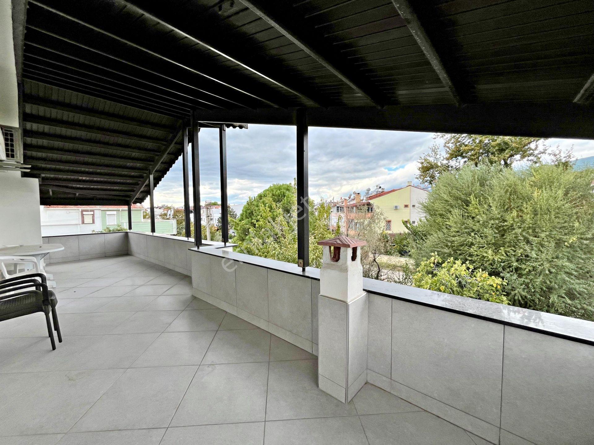 ⫸best Emlak'tan⫷akçay'da Bahçeli Ayrı Mutfak Full Yapılı Masrafsız 4+1 Verandalı Geniş Teraslı Villa — fotoğraf 16
